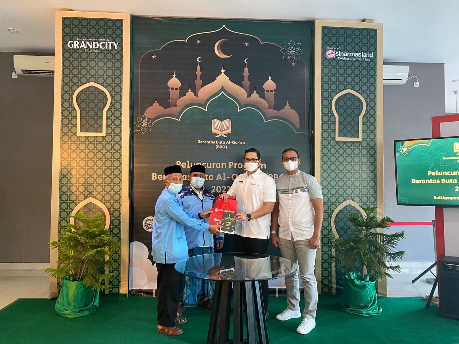 Yayasan Muslim Sinar Mas Land Gelar Program BBQ di Balikpapan